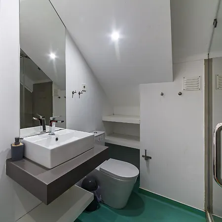 Besmart Suites With Private Wc By Home Sweet Home Aveiro Aveiro