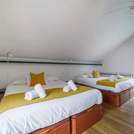 Besmart Suites With Private Wc By Home Sweet Home Aveiro Gæstehus