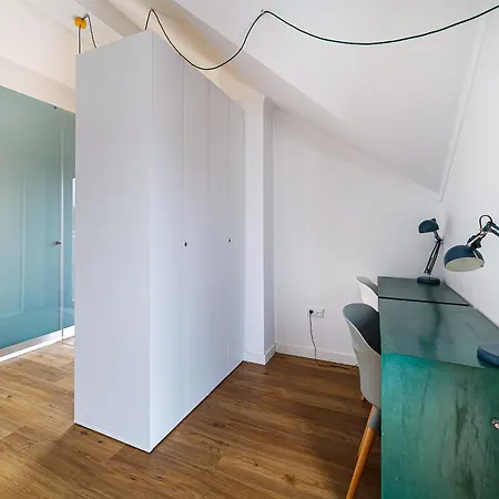 Besmart Suites With Private Wc By Home Sweet Home Aveiro Gasthof 3*