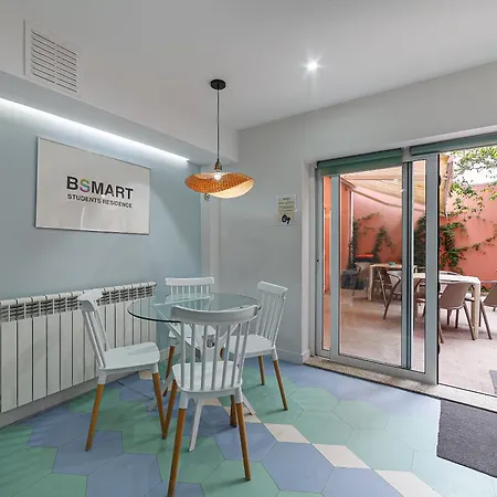 Besmart Suites With Private Wc By Home Sweet Home Aveiro Gasthof 3*