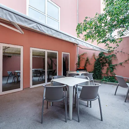 Besmart Suites With Private Wc By Home Sweet Home Aveiro Gasthof Aveiro