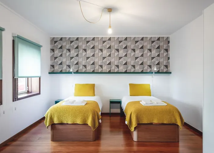 Besmart By Sweet בית הארחה אבאירו